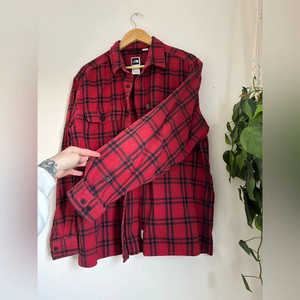 The Northface Cotton Flannel in Red